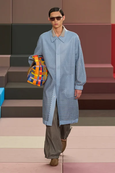 Look 33